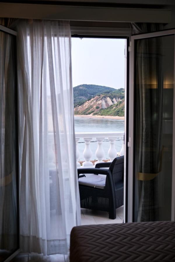 Fedra Mare Apartment Agios Stefanos Avliotes  Exterior photo